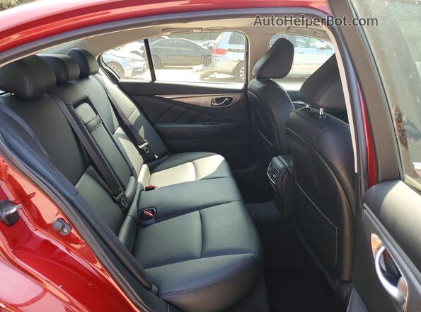 JN1CV7AP2GM203092 2016 INFINITI Q50 Red Rear seats view