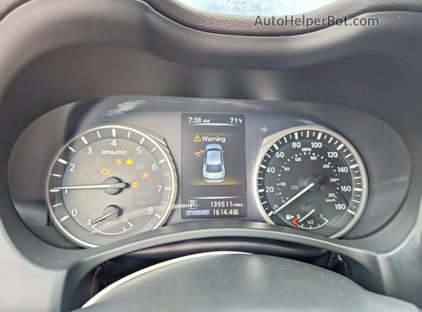 JN1CV7AP5JM241150 2018 INFINITI Q50 Black Սարքավորումների վահանակի տեսք