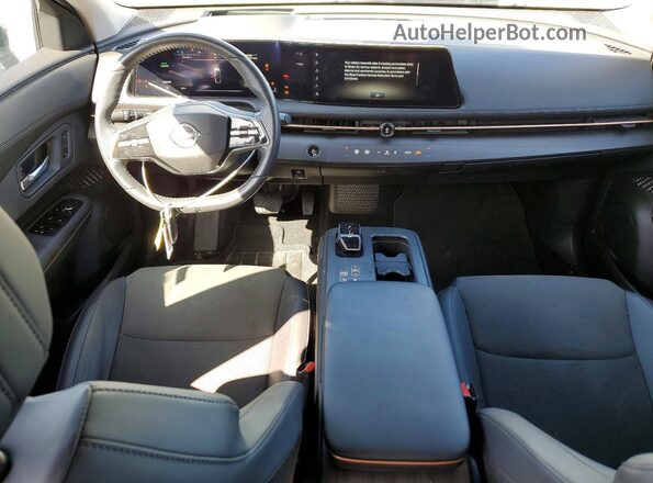 JN1DF0BB7RM735985 2024 NISSAN ARIYA White Vista del salpicadero