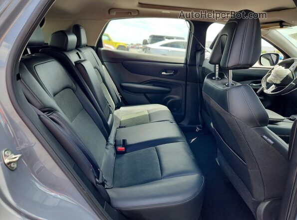 JN1DF0BBXPM706476 2023 NISSAN ARIYA Gray Вид задньої частини салону