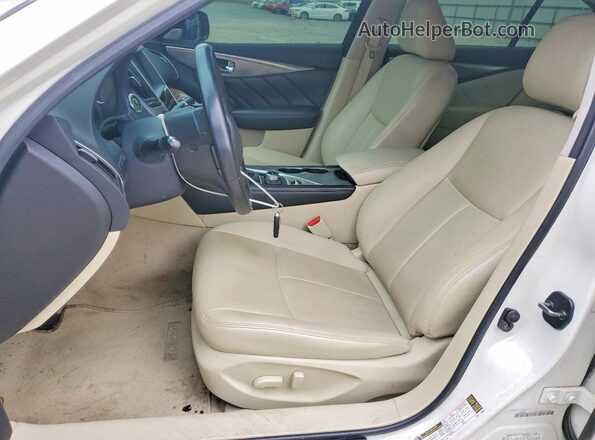 JN1EV7AP1HM741440 2017 INFINITI Q50 White Սալոնի դիմացի տեսք