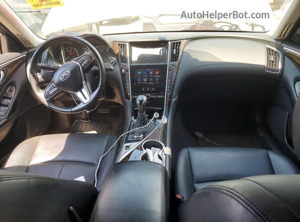 JN1EV7AP1JM366428 2018 INFINITI Q50 Silver Dashboard view