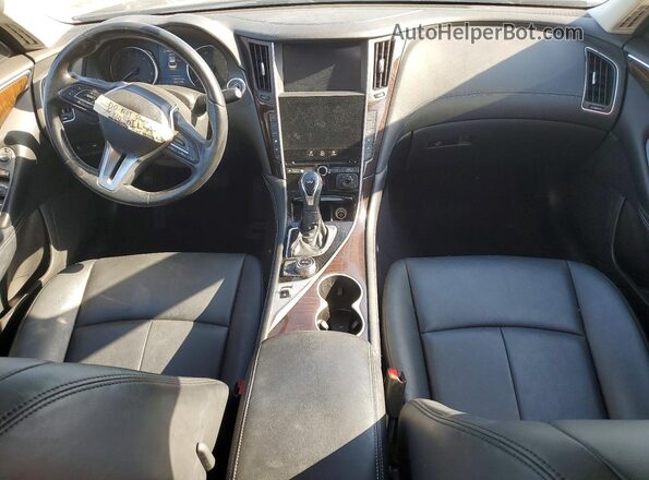 JN1EV7AP1KM518192 2019 INFINITI Q50 Gray Dashboard view