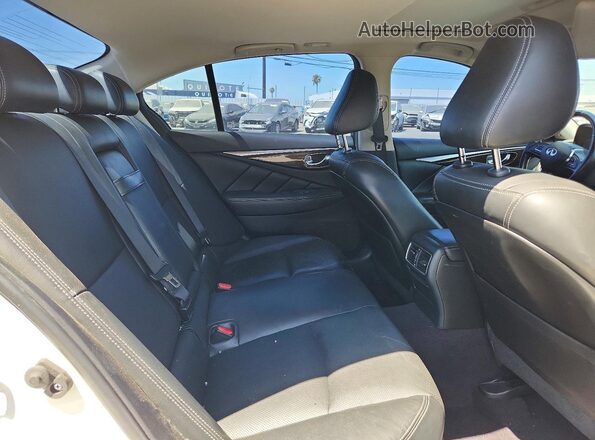 JN1EV7AP2JM362758 2018 INFINITI Q50 White Հետևի նստատեղերի տեսք