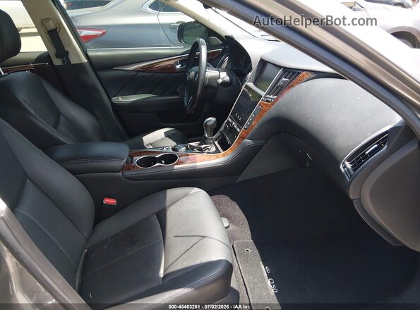 JN1EV7AP3HM732108 2017 INFINITI Q50 Gray Front interior view