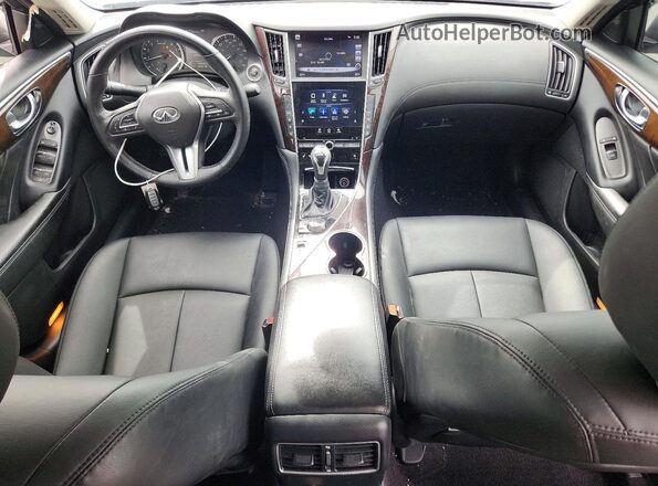 JN1EV7AP3JM360274 2018 INFINITI Q50 Серебряный Вид панели приборов
