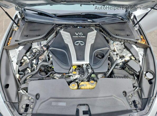 JN1EV7AP3JM360274 2018 INFINITI Q50 Серебряный Вид задней части салона