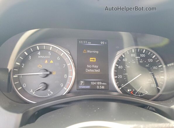JN1EV7AP3JM591336 2018 INFINITI Q50 White ხელსაწყოთა პანელის ხედი