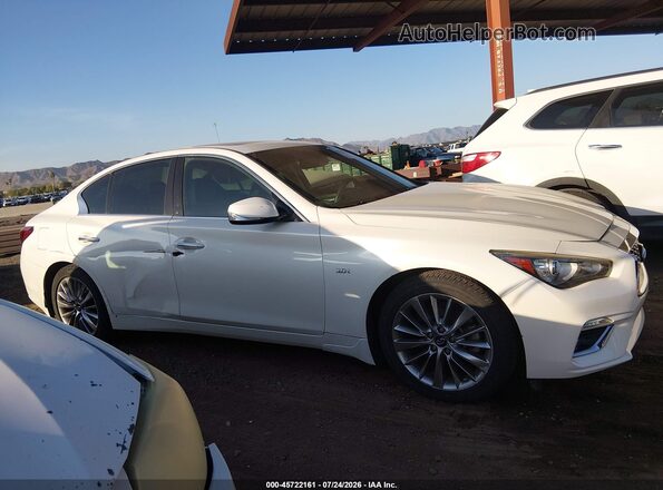 JN1EV7AP4JM351857 2018 INFINITI Q50 White Սալոնի հետևի տեսք