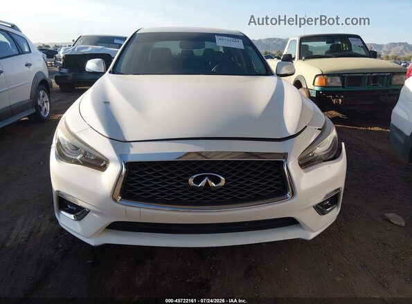JN1EV7AP4JM351857 2018 INFINITI Q50 White Սարքավորումների վահանակի տեսք
