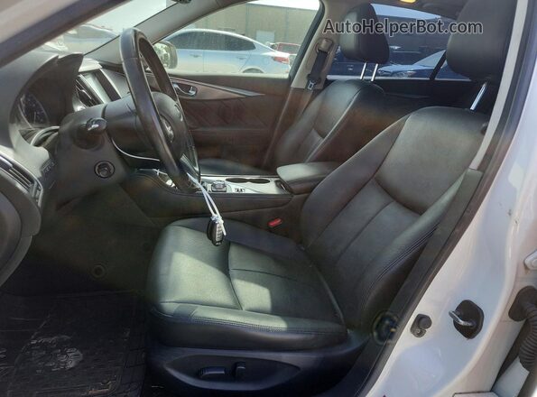 JN1EV7AP5HM736998 2017 INFINITI Q50 White Widok wnętrza z przodu