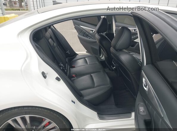 JN1EV7AP5JM358879 2018 INFINITI Q50 White VIN კოდის სტიკერის ხედი
