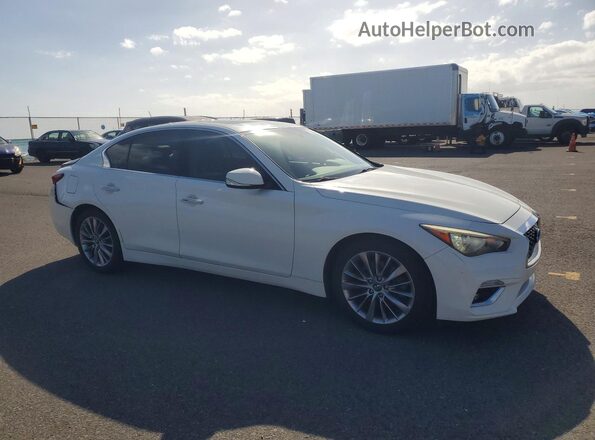 JN1EV7AP5KM510855 2019 INFINITI Q50 Белый Передняя правая четверть
