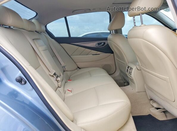 JN1EV7AP6GM305570 2016 INFINITI Q50 Blue Հետևի նստատեղերի տեսք