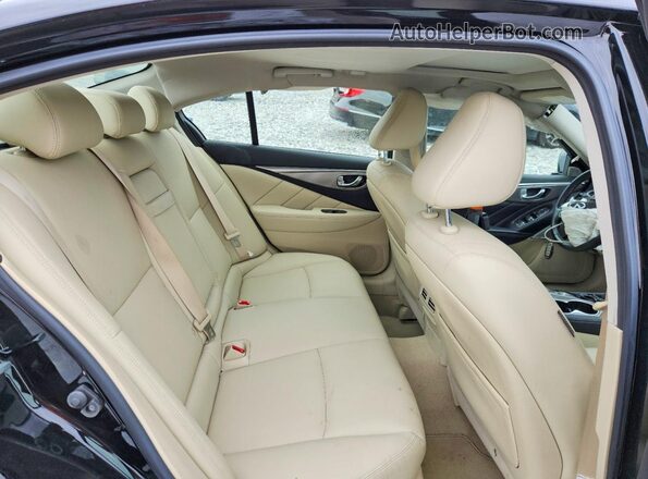 JN1EV7AP6HM736234 2017 INFINITI Q50 Black Հետևի նստատեղերի տեսք