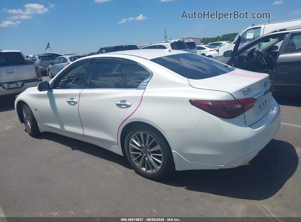 JN1EV7AP6JM350063 2018 INFINITI Q50 White 360 interior view