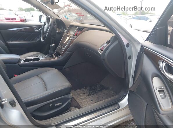 JN1EV7AP6JM350970 2018 INFINITI Q50 Серебряный Вид салона спереди