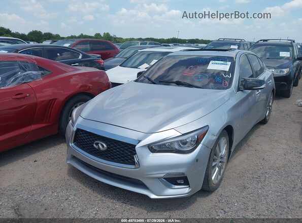 JN1EV7AP6JM350970 2018 INFINITI Q50 Серебряный Вид спереди