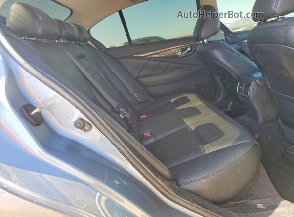 JN1EV7AP6JM353836 2018 INFINITI Q50 Gray Rear seats view