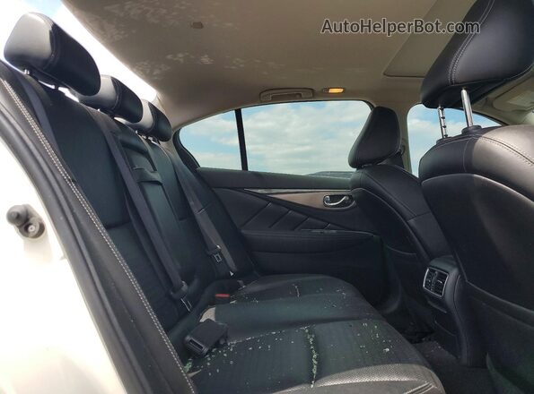 JN1EV7AP6JM355862 2018 INFINITI Q50 White Հետևի նստատեղերի տեսք