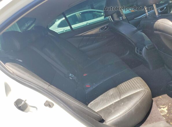 JN1EV7AP6JM360477 2018 INFINITI Q50 White Հետևի նստատեղերի տեսք