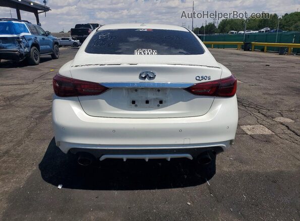 JN1EV7AP6JM360477 2018 INFINITI Q50 White Հետևի տեսք