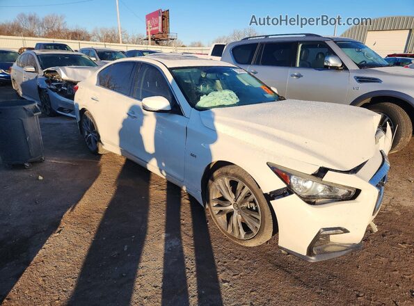 JN1EV7AP6JM366361 2018 INFINITI Q50 White Передня права чверть