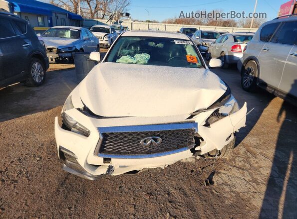 JN1EV7AP6JM366361 2018 INFINITI Q50 White Вид спереду