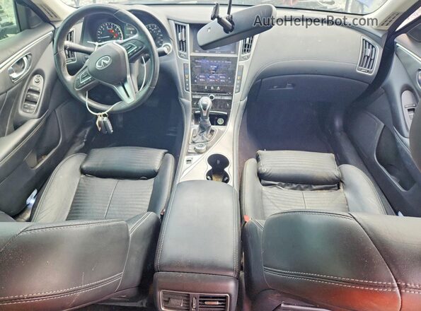 JN1EV7AP6KM541709 2019 INFINITI Q50 Blue Vista del salpicadero