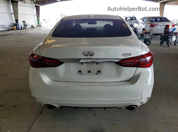 JN1EV7AP7JM350623 2018 INFINITI Q50 White Вид ззаду