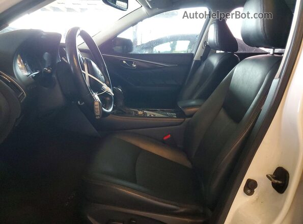 JN1EV7AP7JM350623 2018 INFINITI Q50 White Вид салону спереду