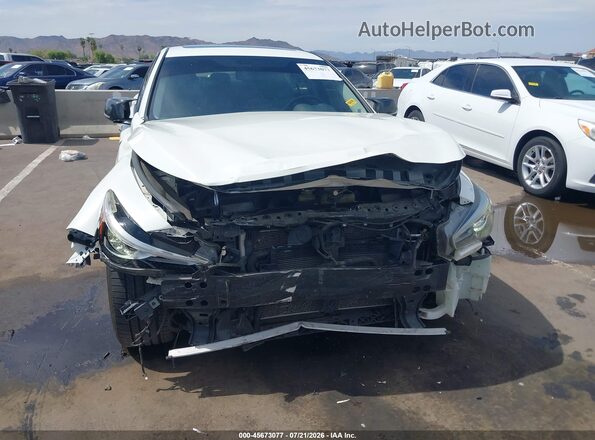 JN1EV7AP7JM353117 2018 INFINITI Q50 White Front view