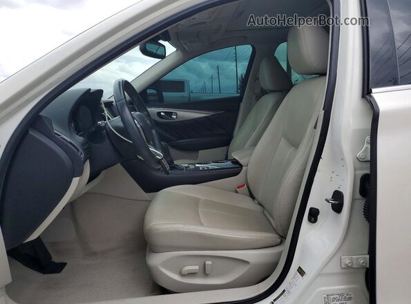 JN1EV7AP7LM204094 2020 INFINITI Q50 White Vista interior delantera