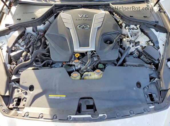 JN1EV7AP8JM592059 2018 INFINITI Q50 White უკანა სალონის ხედი