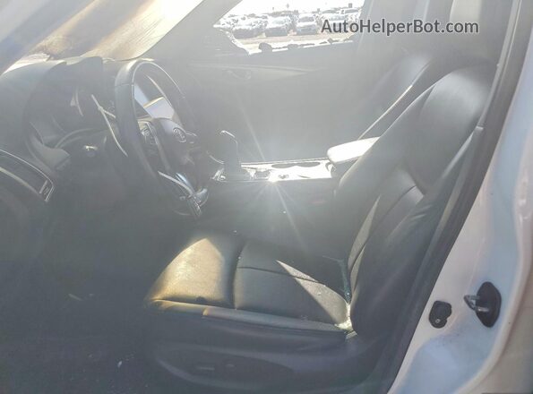 JN1EV7AP8LM204931 2020 INFINITI Q50 White Вид салону спереду