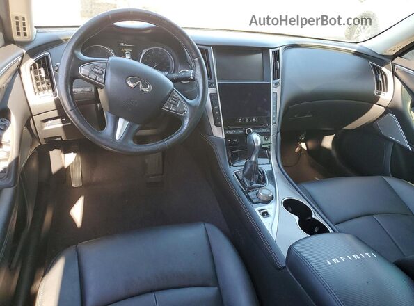 JN1EV7AP9HM738575 2017 INFINITI Q50 Серебряный Вид панели приборов
