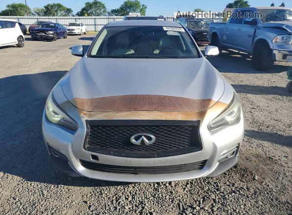 JN1EV7AP9HM743274 2017 INFINITI Q50 Silver Widok z przodu