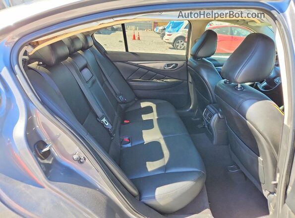 JN1EV7APXGM303546 2016 INFINITI Q50 Gray Vista de los asientos traseros