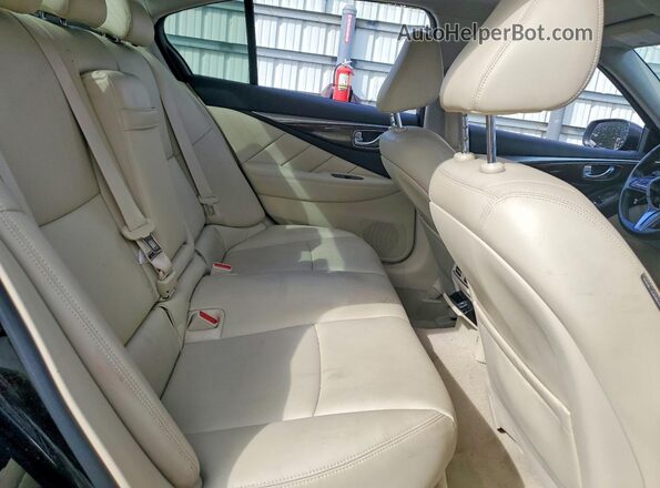 JN1EV7APXJM364497 2018 INFINITI Q50 Black უკანა სავარძლების ხედი