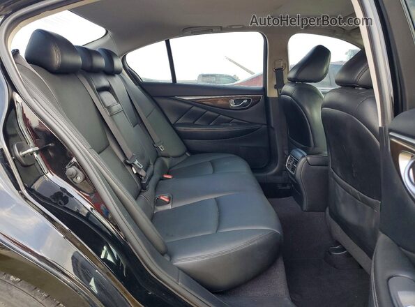 JN1EV7APXJM590359 2018 INFINITI Q50 Black Rear interior view