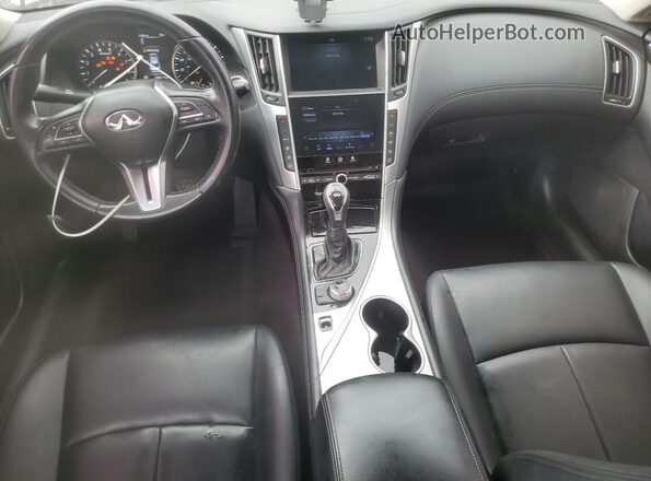 JN1EV7APXLM202985 2020 INFINITI Q50 Gray Vista del salpicadero
