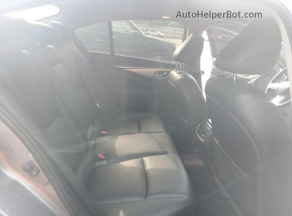 JN1EV7APXLM202985 2020 INFINITI Q50 Gray Vista de los asientos traseros