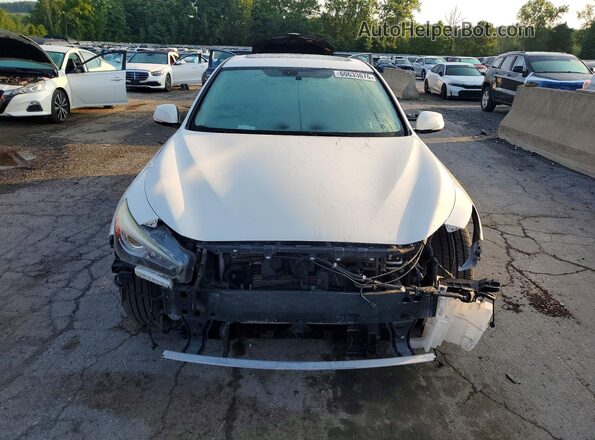 JN1EV7AR0JM432064 2018 INFINITI Q50 White Widok z przodu