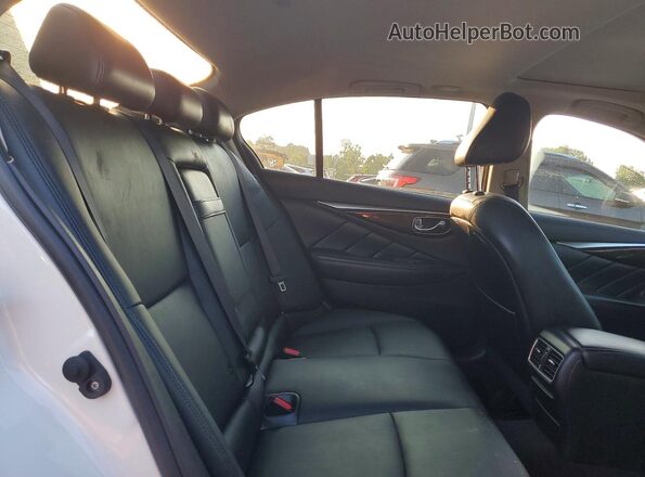 JN1EV7AR0JM432064 2018 INFINITI Q50 White Widok tylnych siedzeń