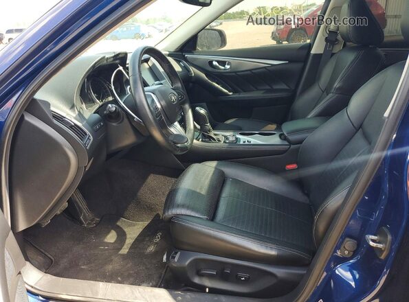 JN1EV7AR0JM611897 2018 INFINITI Q50 Blue Вид салону спереду