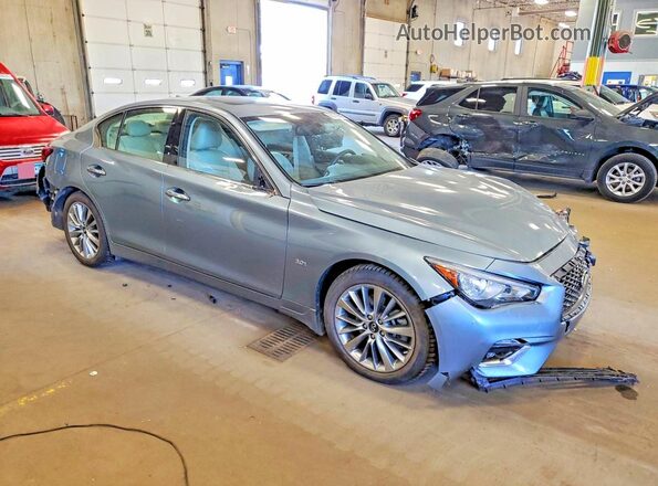 JN1EV7AR0LM252702 2020 INFINITI Q50 Gray Front right