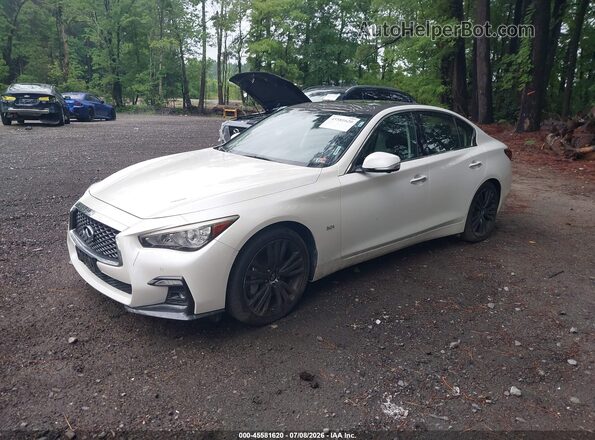 JN1EV7AR1JM611360 2018 INFINITI Q50 White წინა მარცხენა ხედი სამი მეოთხედიდან