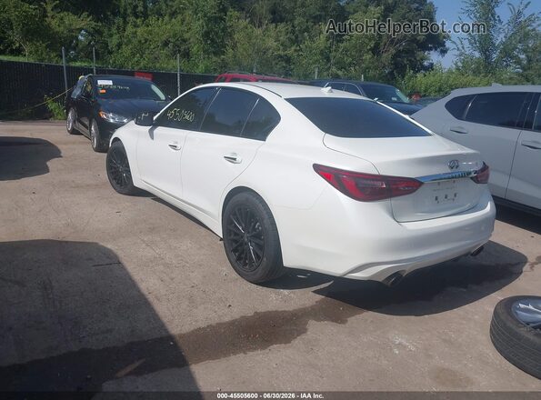 JN1EV7AR2JM437623 2018 INFINITI Q50 White Rear left