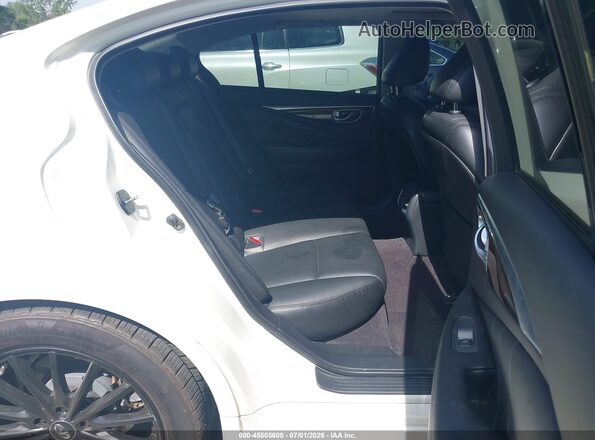 JN1EV7AR2JM437623 2018 INFINITI Q50 White VIN sticker view