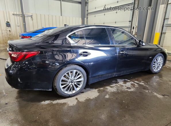 JN1EV7AR2KM556130 2019 INFINITI Q50 Черный Задняя правая четверть